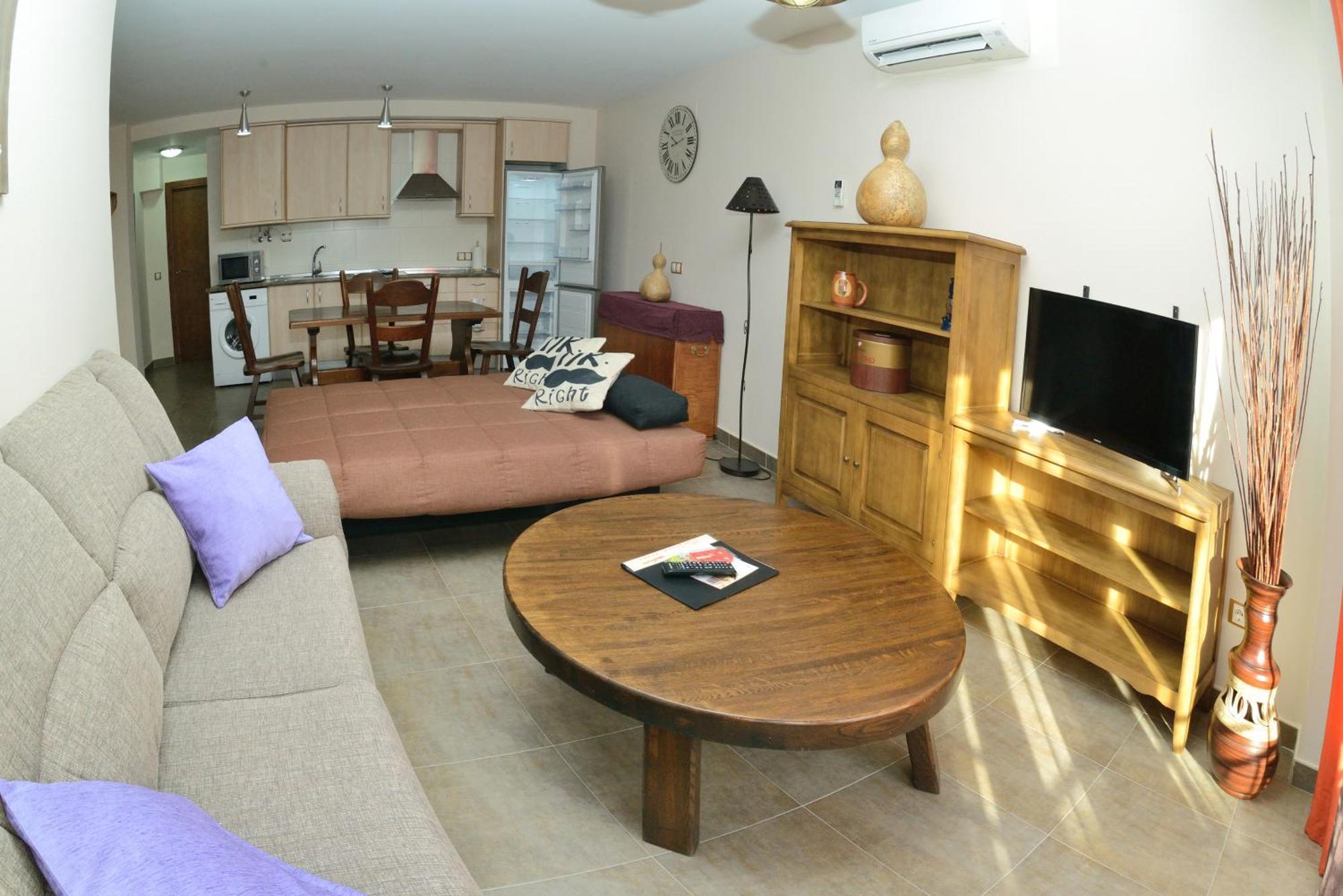 Edificio Reyes Apartment La Adrada Exterior photo